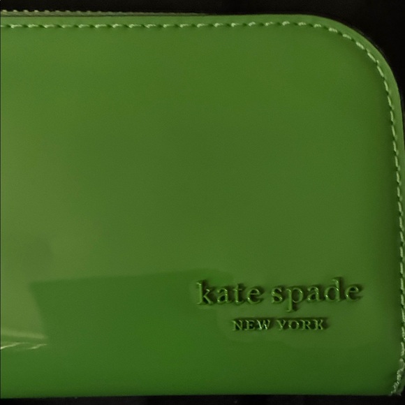Kate Spade Devin Wallet - Picture 7 of 10
